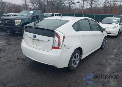 2015 Toyota Prius from USA, damaged, VIN JTDKN3DU8F1953079